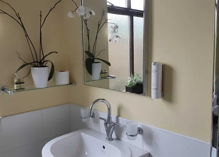 The Oystercatcher Bed & Breakfast O Meith