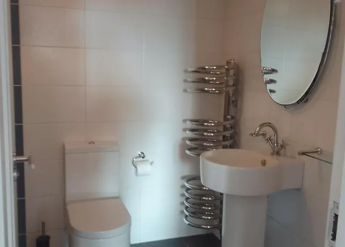 Bed & Breakfast The Oystercatcher O Meith