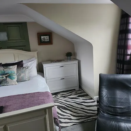 The Oystercatcher 4*